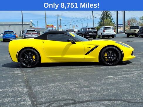 Used 2016 Chevrolet Corvette Stingray Convertible w/ 2LT Preferred Equipment Group RWD image 3
