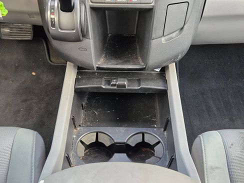 Used 2015 Honda Pilot LX image 11
