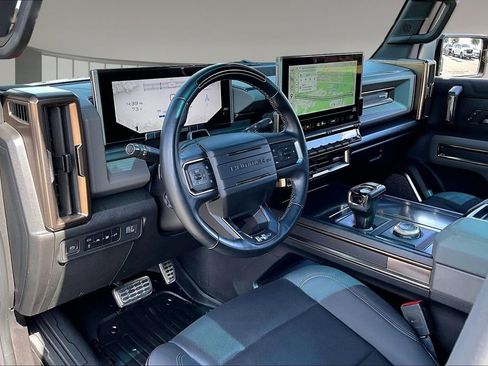Used 2024 GMC Hummer EV 3X w/ LPO, Illumination Package AWD/4WD image 13
