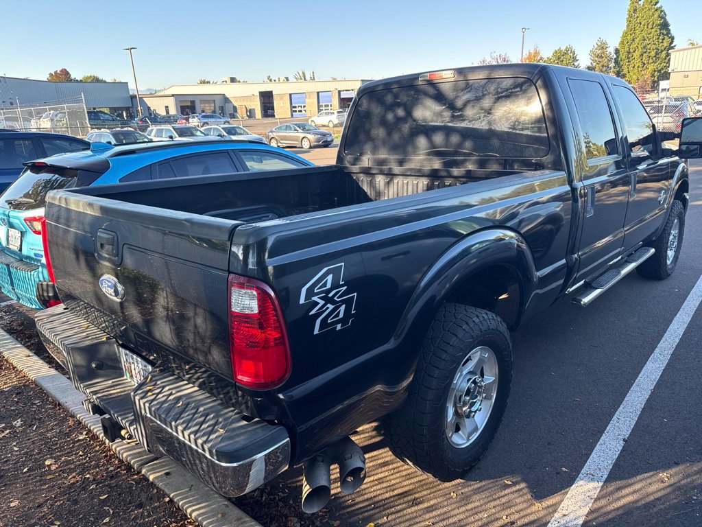 Used 2015 Ford F250 XLT w/ XLT Interior Package AWD/4WD image 3