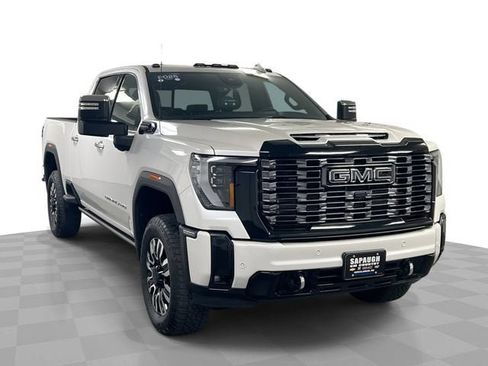Certified 2025 GMC Sierra 3500 Denali Ultimate AWD/4WD image 1