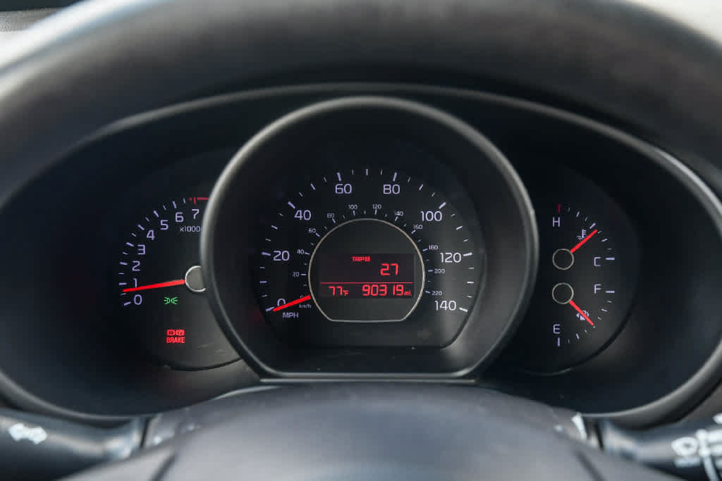 Used 2015 Kia Soul FWD image 24