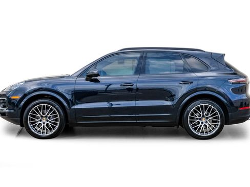 Used 2019 Porsche Cayenne AWD/4WD image 11