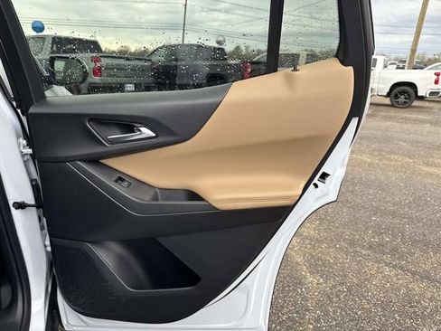 New 2026 Chevrolet Equinox ACTIV FWD image 29