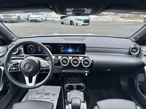 Used 2021 Mercedes-Benz CLA 250 4MATIC image 32