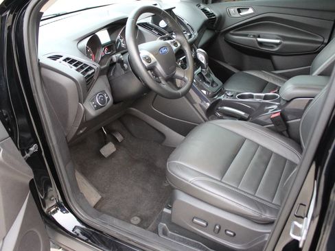 Used 2016 Ford Escape Titanium w/ Equipment Group 301A image 11