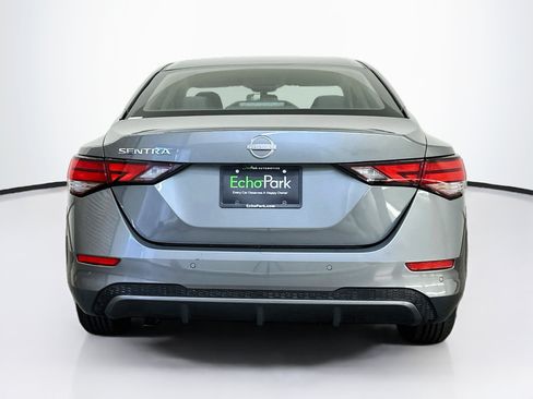 Used 2025 Nissan Sentra S FWD image 7