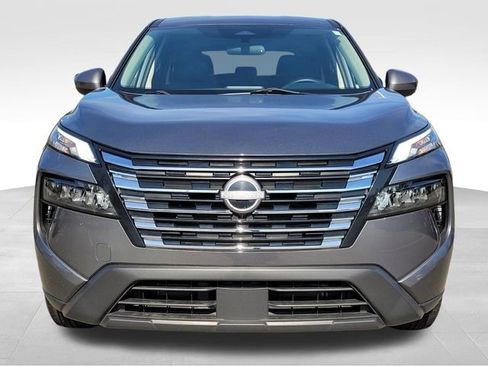 Used 2024 Nissan Rogue SV image 6