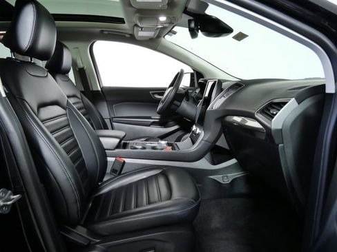 Certified 2024 Ford Edge SEL w/ Convenience Package AWD/4WD image 10
