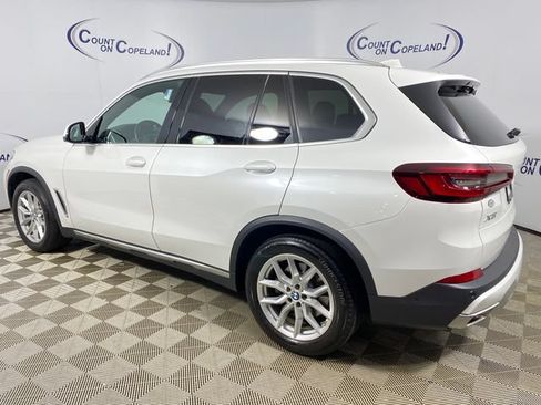 Used 2023 BMW X5 xDrive40i w/ Premium Package AWD/4WD image 4
