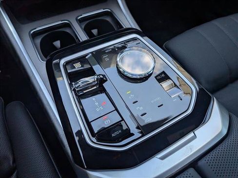 New 2026 BMW 740i xDrive AWD/4WD image 15