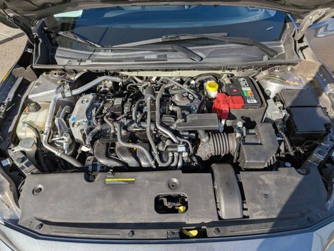 Used 2022 Nissan Sentra SR w/ SR Premium Package image 31