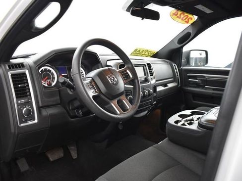 Used 2024 RAM 1500 Classic Warlock image 12