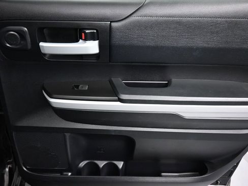 Used 2020 Toyota Tundra SR5 w/ SR5 Upgrade Package image 35