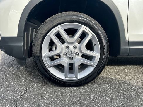 Used 2024 Honda Passport EX-L image 23