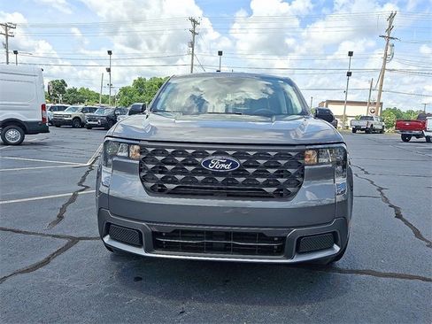 New 2025 Ford Maverick XLT w/ XLT Luxury Package image 2