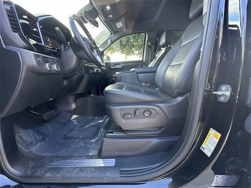 Used 2024 GMC Sierra 1500 SLT image 13