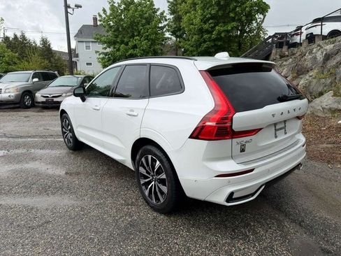 Used 2024 Volvo XC60 B5 Plus w/ Protection Package Premier AWD/4WD image 4