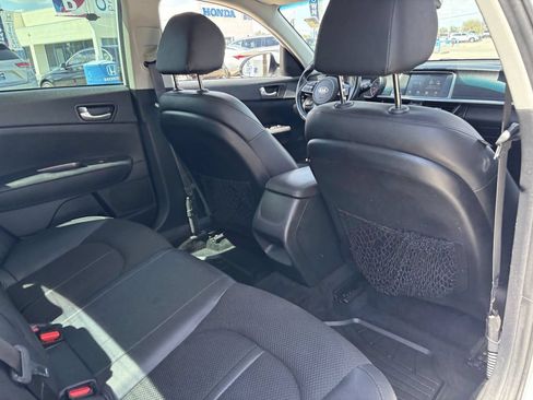 Used 2019 Kia Optima S FWD image 11