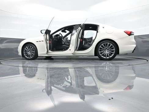 Used 2022 Maserati Ghibli Modena image 50