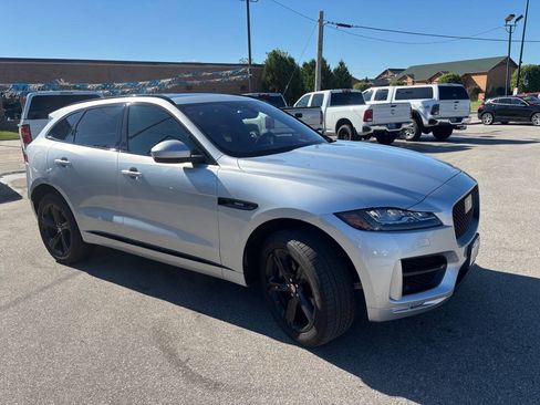 Used 2019 Jaguar F-PACE R-Sport AWD/4WD image 7