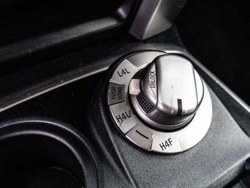 Used 2018 Toyota 4Runner Limited AWD/4WD image 39