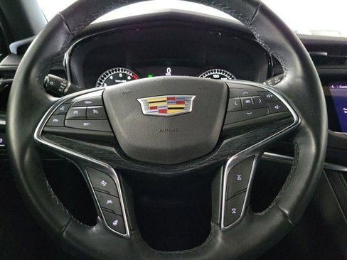Certified 2022 Cadillac XT5 Premium Luxury image 15