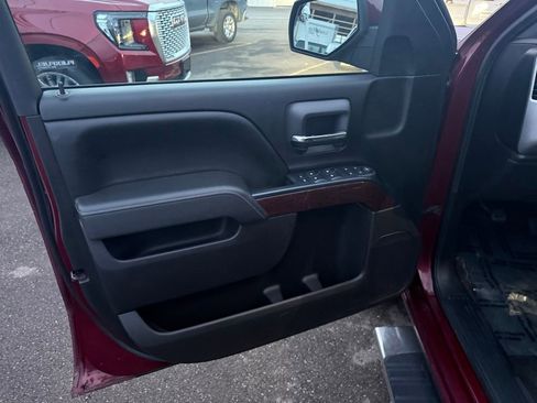 Used 2016 GMC Sierra 1500 SLE w/ SLE Value Package image 38