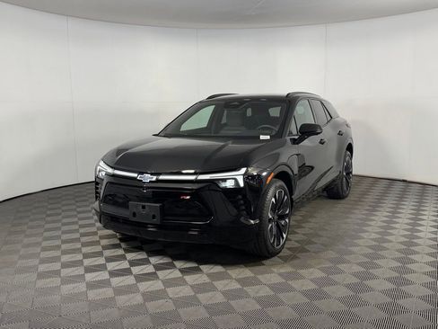 Used 2024 Chevrolet Blazer EV RS AWD/4WD image 3