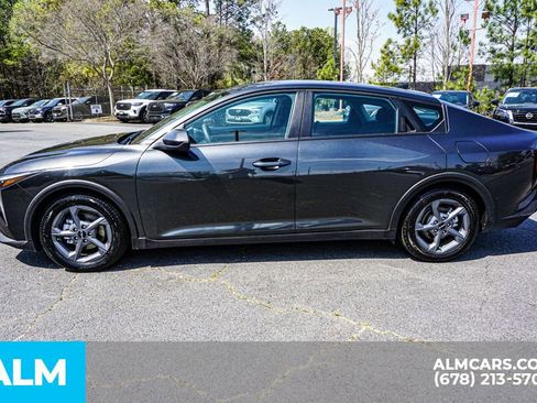 Used 2025 Kia K4 LXS image 7