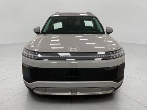 New 2026 Hyundai Ioniq 9 SE image 10