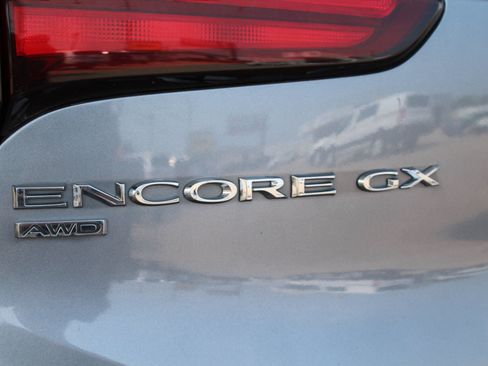 Used 2021 Buick Encore GX Select AWD/4WD image 52
