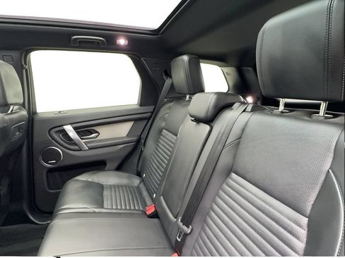 Used 2025 Land Rover Discovery Sport Dynamic SE AWD/4WD image 24