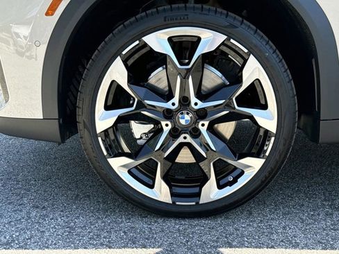 New 2026 BMW X2 xDrive28i w/ Technology Package AWD/4WD image 10