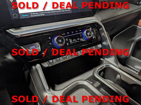 Used 2025 GMC Sierra 2500 Denali Ultimate AWD/4WD image 26