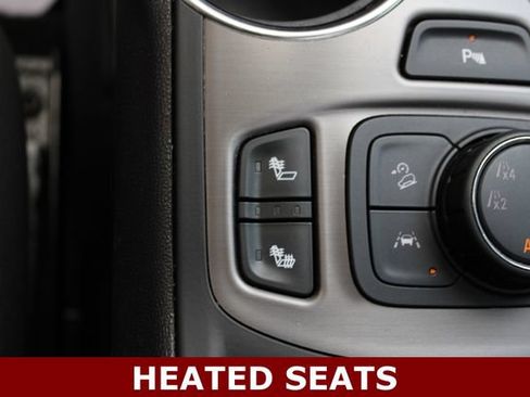Used 2024 GMC Terrain AT4 w/ Infotainment Package II AWD/4WD image 5