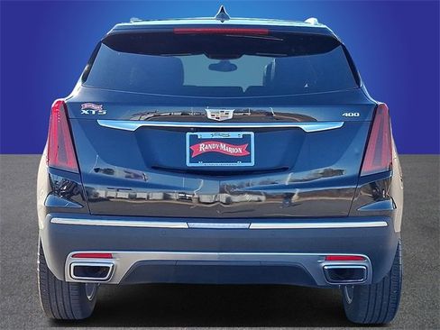 Used 2025 Cadillac XT5 Premium Luxury image 5