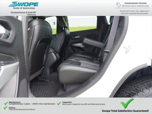 Certified 2022 Jeep Cherokee Latitude AWD/4WD image 9