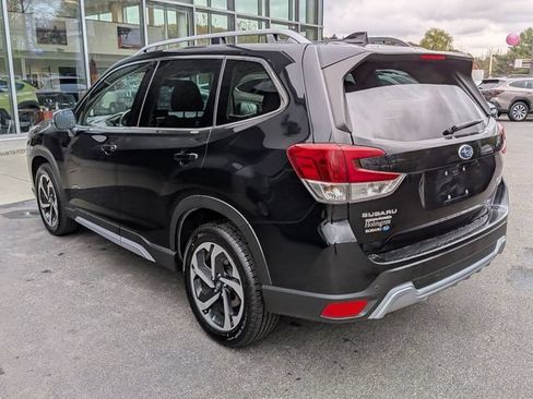 Used 2023 Subaru Forester Touring AWD/4WD image 5