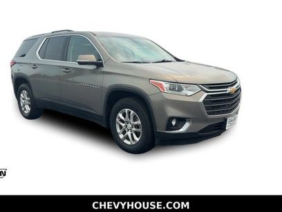 Used 2018 Chevrolet Traverse LT