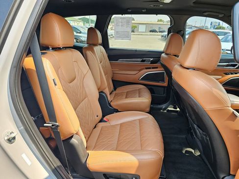 Used 2024 Kia Telluride EX X-Line AWD/4WD image 15