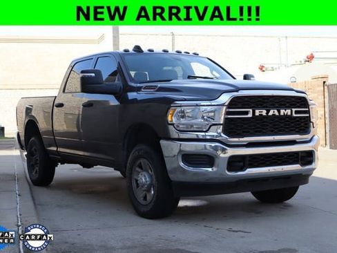 Used 2024 RAM 2500 Tradesman w/ Chrome Appearance Group AWD/4WD image 1