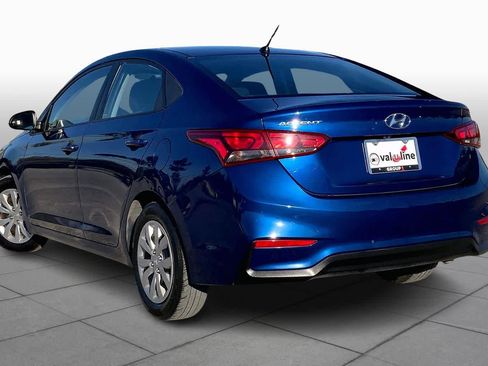 Used 2021 Hyundai Accent SE image 11