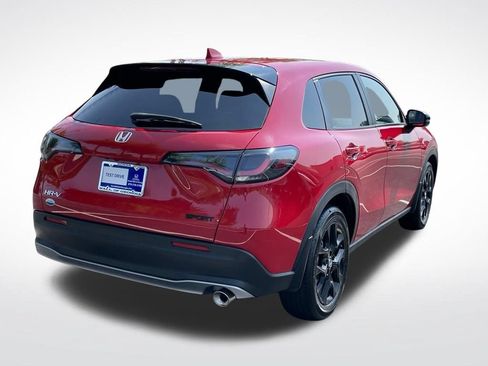 Certified 2025 Honda HR-V Sport image 6