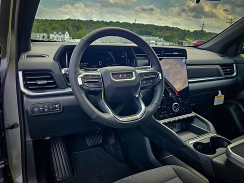New 2027 GMC Terrain Elevation AWD/4WD image 12