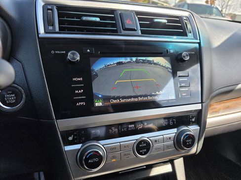 Used 2017 Subaru Outback 3.6R Touring image 20
