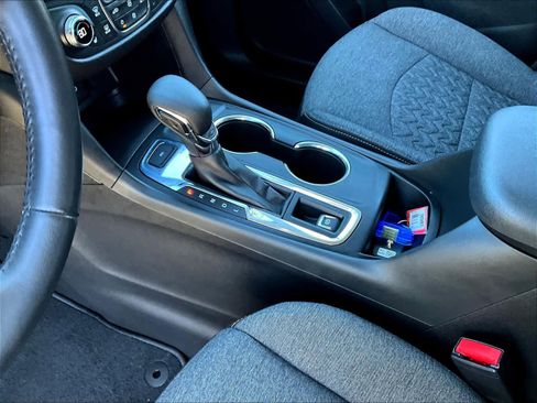 Used 2022 Chevrolet Equinox LT image 20