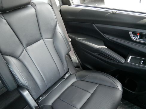 Used 2025 Subaru Ascent Limited w/ Popular Package #2 AWD/4WD image 14