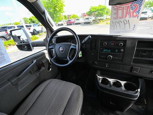 Used 2016 GMC Savana 3500 RWD image 23