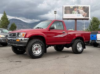 Used 1993 Toyota Pickup Deluxe AWD/4WD video 1